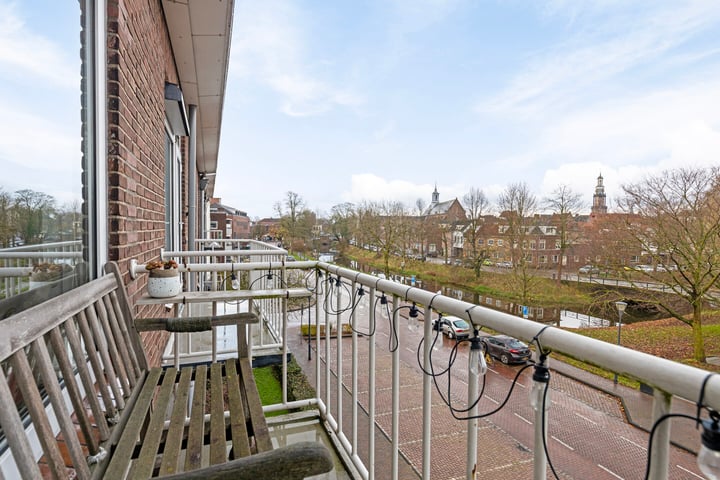 View photo 31 of Stationsplein 119