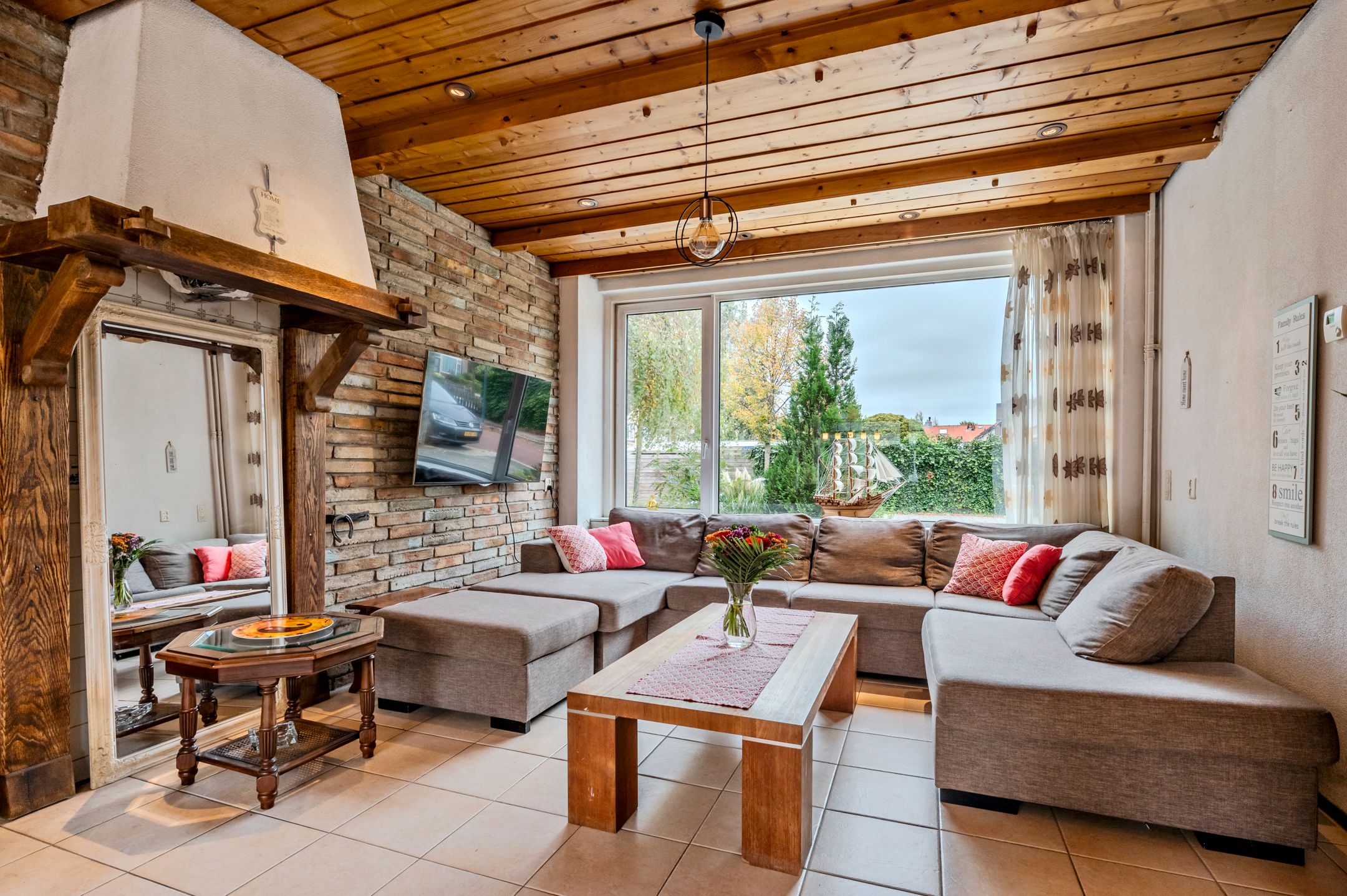 Foto 6 van Dahlialaan 76