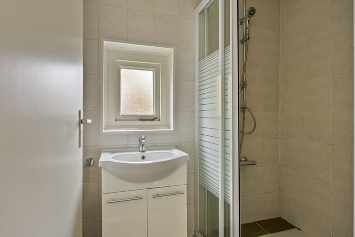 Foto 17 van Ahornstraat 1