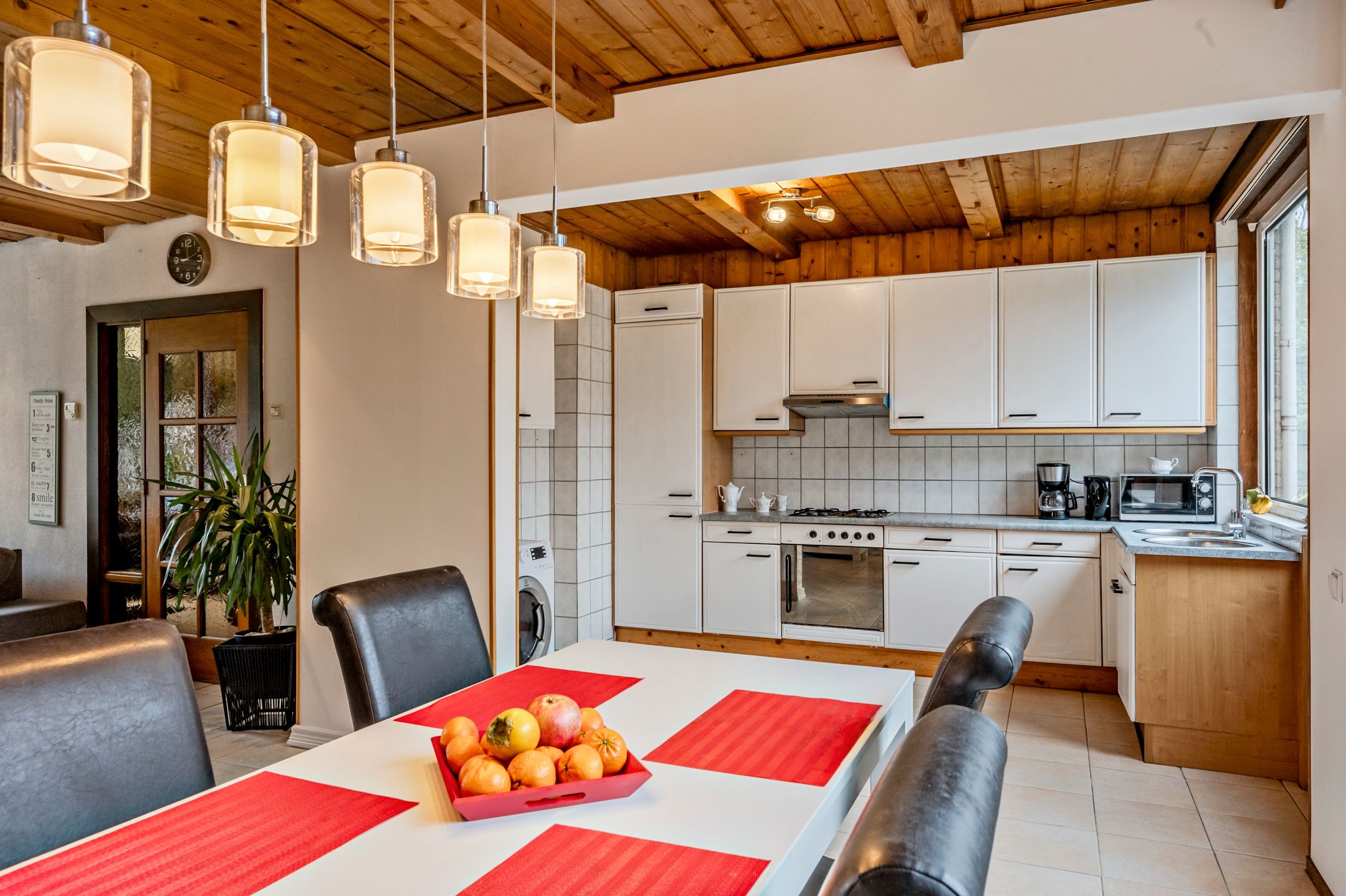 Foto 12 van Dahlialaan 76