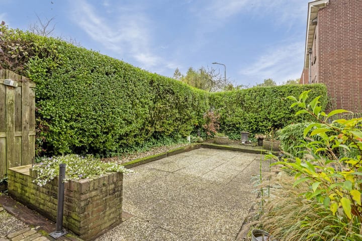 Foto 27 van Ahornstraat 1