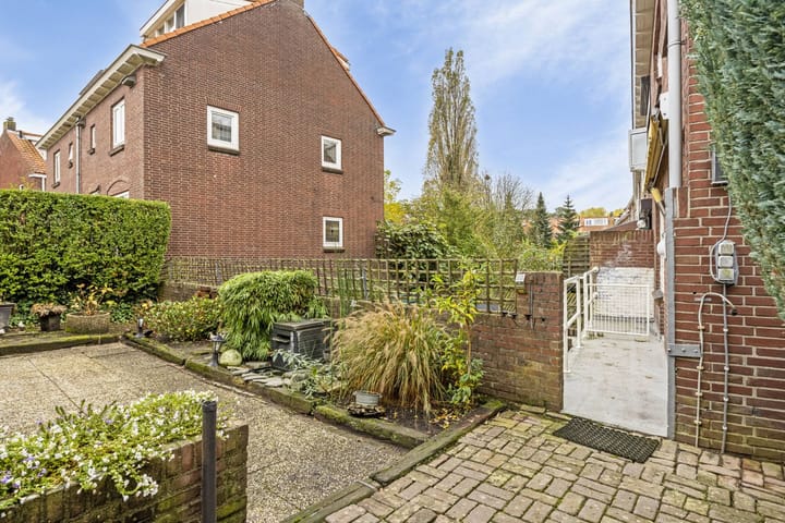 Foto 30 van Ahornstraat 1