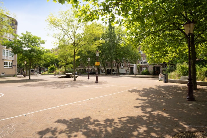 Bekijk foto 33 van Boerhaaveplein 16-4