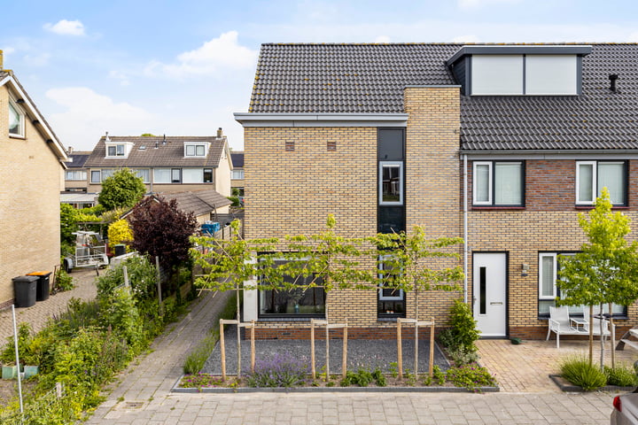 View photo 24 of Apollostraat 21