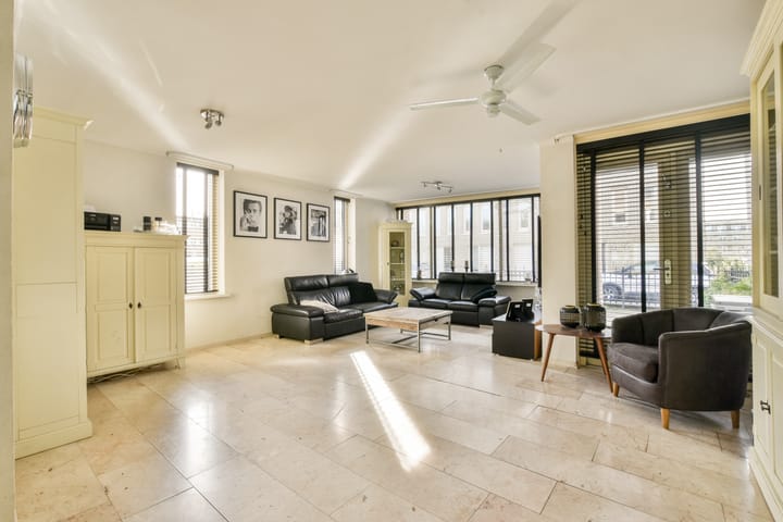 Photo 7 of Sara Roosstraat 17