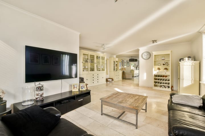 Photo 9 of Sara Roosstraat 17