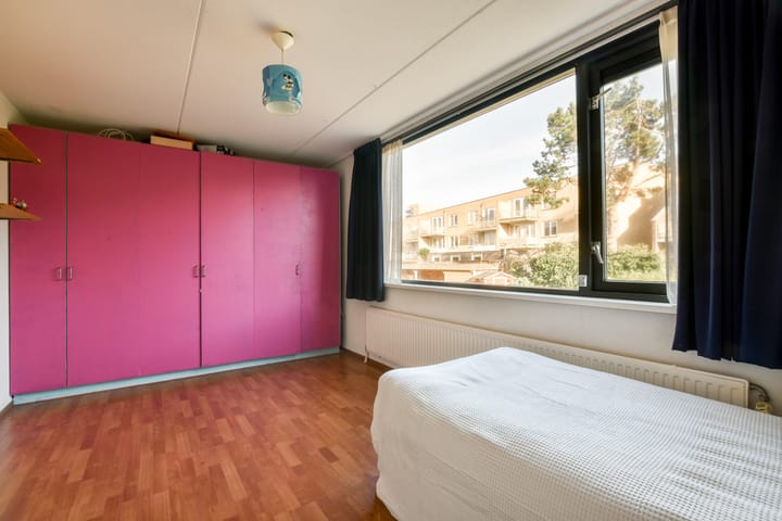 Photo 20 of Sara Roosstraat 17