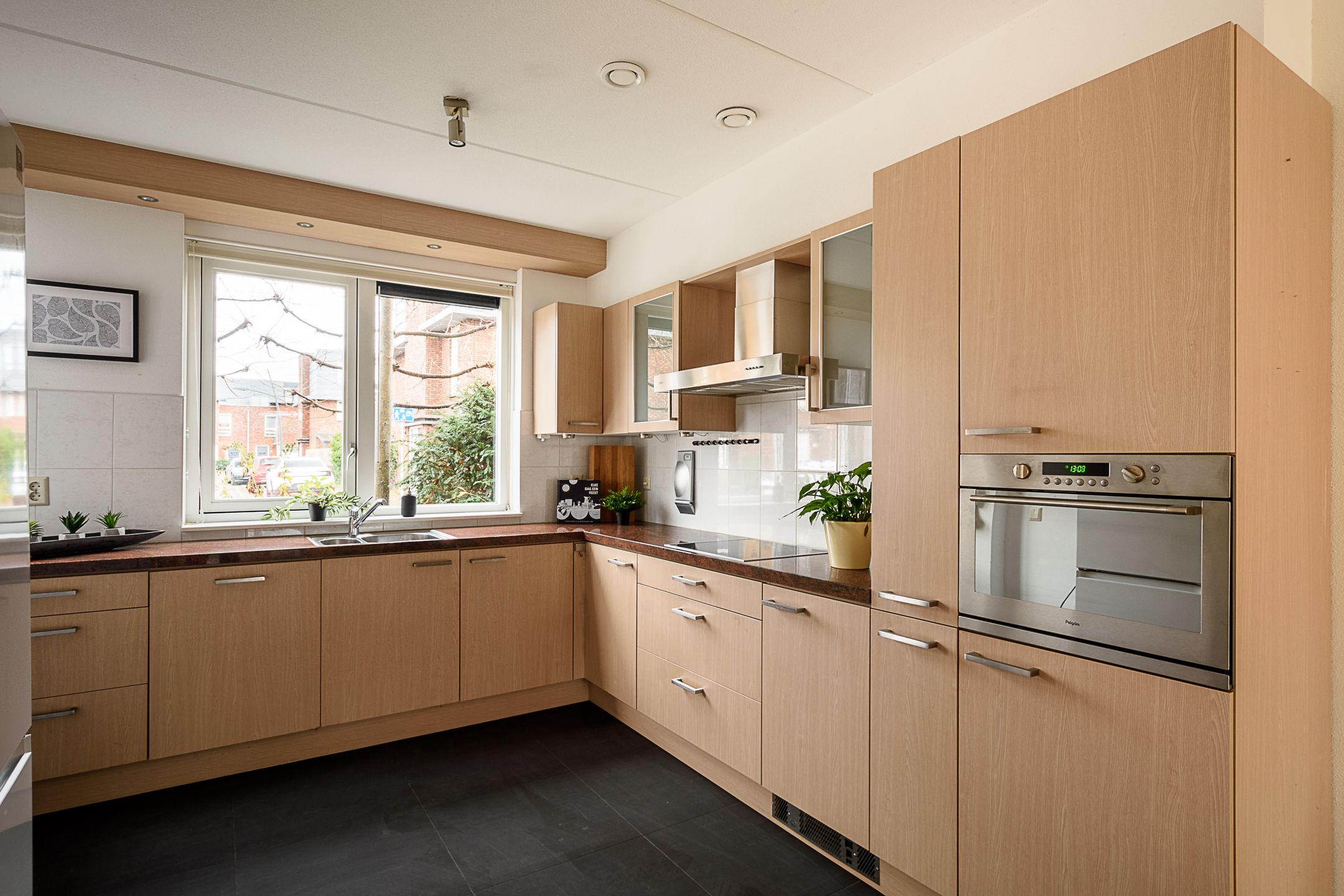 Photo 12 of Ambachtslaan 23