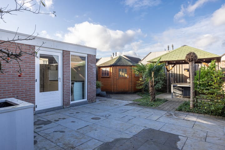 Foto 33 van Kapelaan Wijnensingel 51