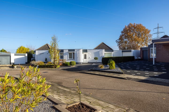 Foto 39 van Kapelaan Wijnensingel 51