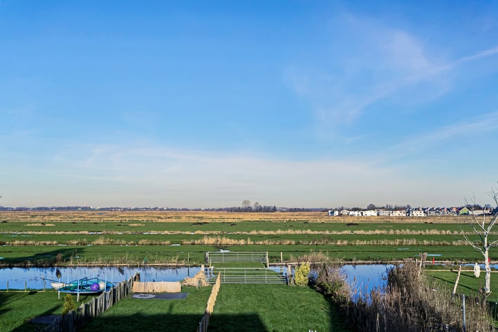 Bekijk foto 2 van Kerkstraat 216