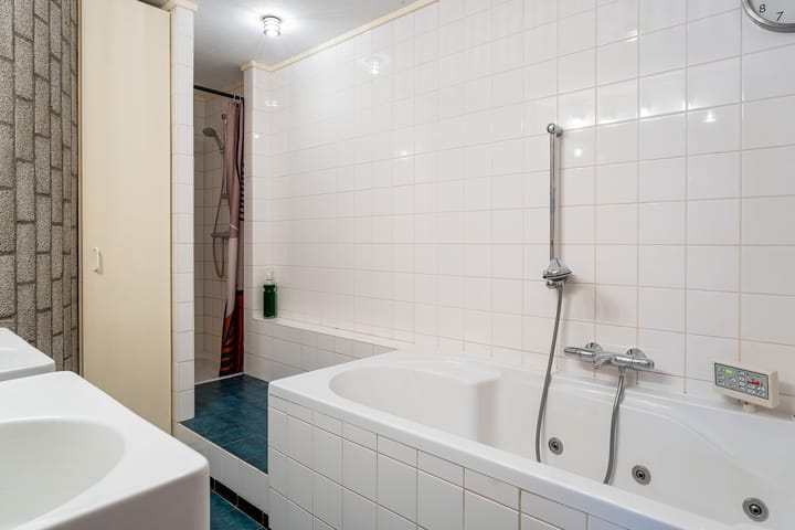 Foto 43 van Treublaan 18