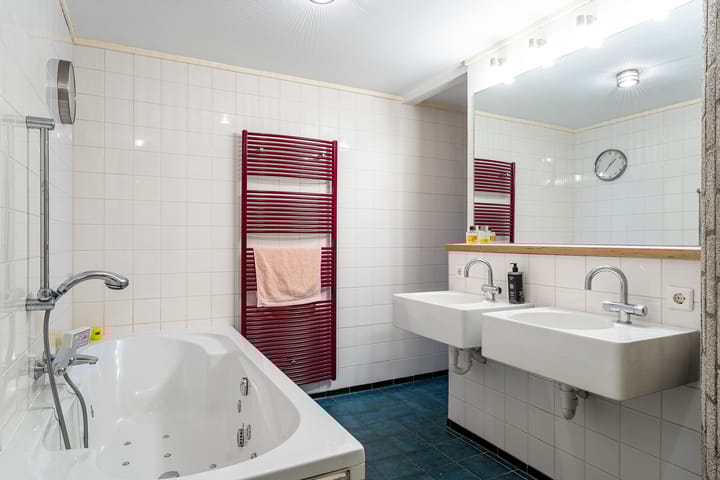 Foto 44 van Treublaan 18