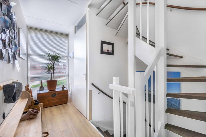 Foto 11 van Vuurvlinder 26