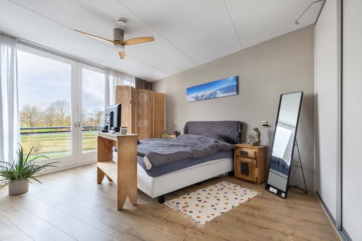 Foto 23 van Vuurvlinder 26