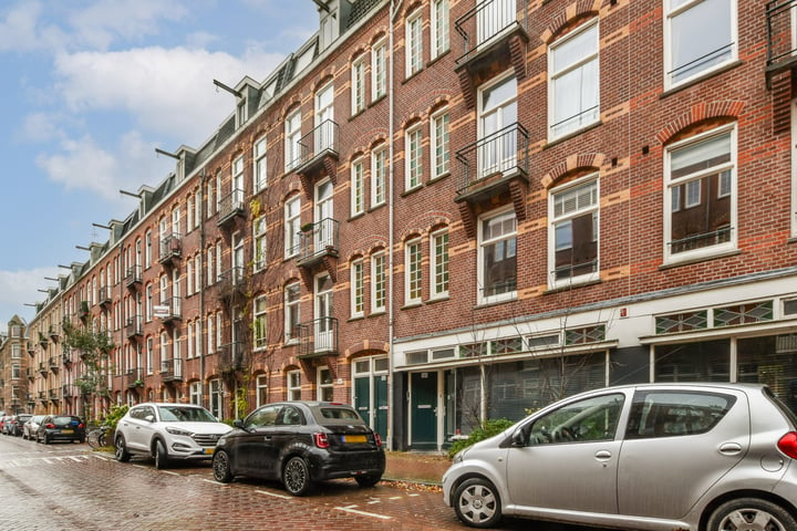 Bekijk foto 1 van Van Hogendorpstraat 195-1