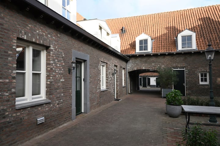 Bekijk foto 32 van Dorpsstraat 87