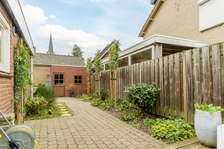 Foto 35 van Kerkstraat 11