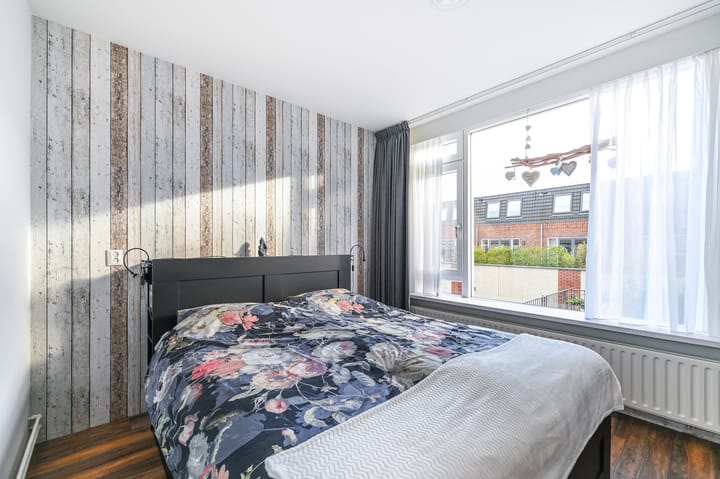 Foto 12 van Damstraat 26