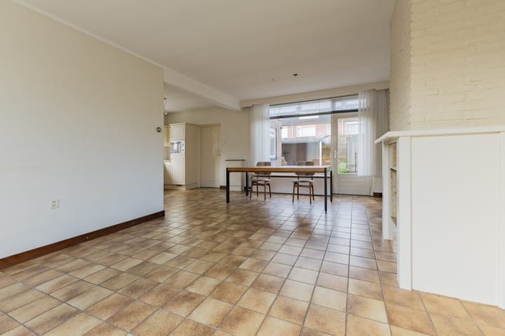 Foto 3 van Anemoonlaan 6