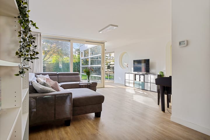 Foto 14 van Rode Kruislaan 25