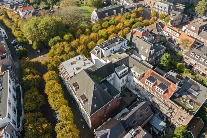 Photo 23 of Voorstraat 52-E