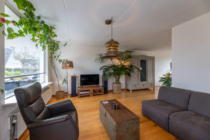 Foto 10 van Roosje Voslaan 15