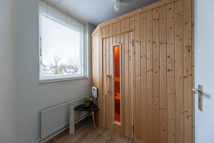 Foto 27 van Roosje Voslaan 15