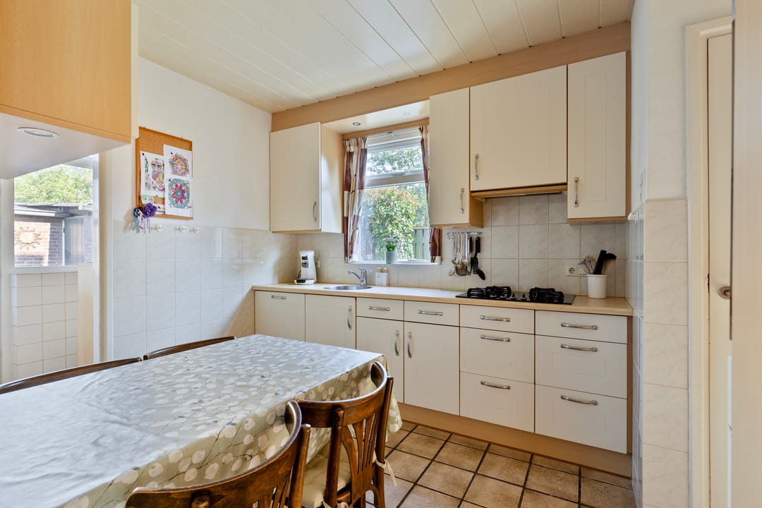 Foto 11 van Dr. Schaepmanstraat 2