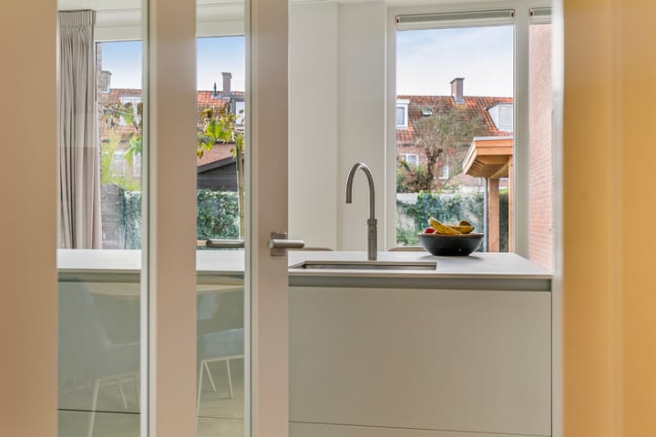 Foto 9 van Prins Hendrikstraat 37