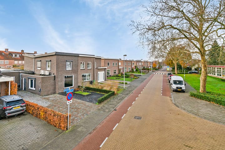 Foto 38 van Prins Hendrikstraat 37