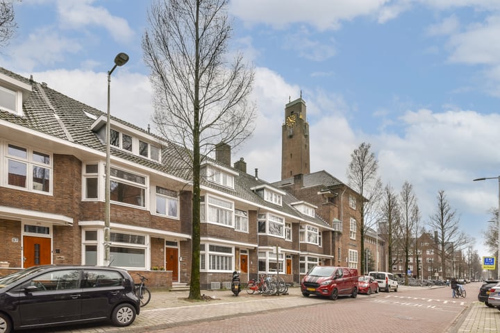 View photo 39 of Gerrit van der Veenstraat 89-H