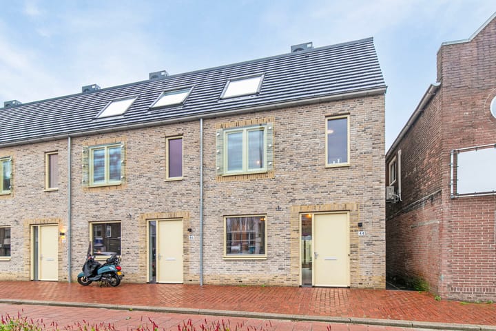 Foto 2 van Kanaalweg 44