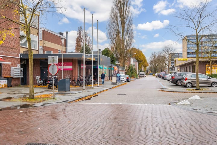 Foto 36 van Planetenbaan 55