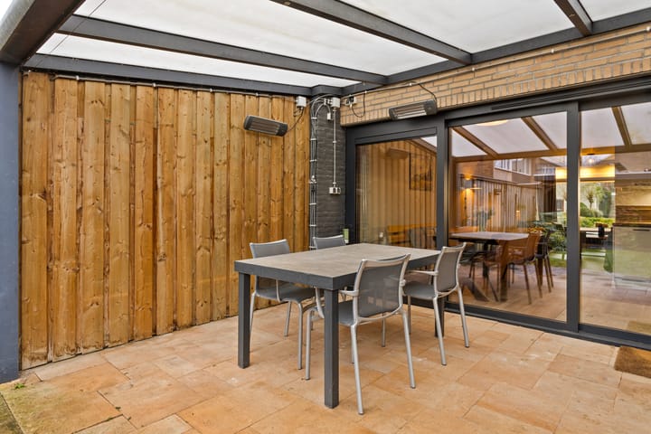 Photo 35 of Snijderstraat 2