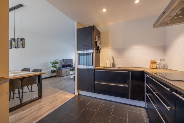 Foto 2 van Van Stolbergstrjitte 2