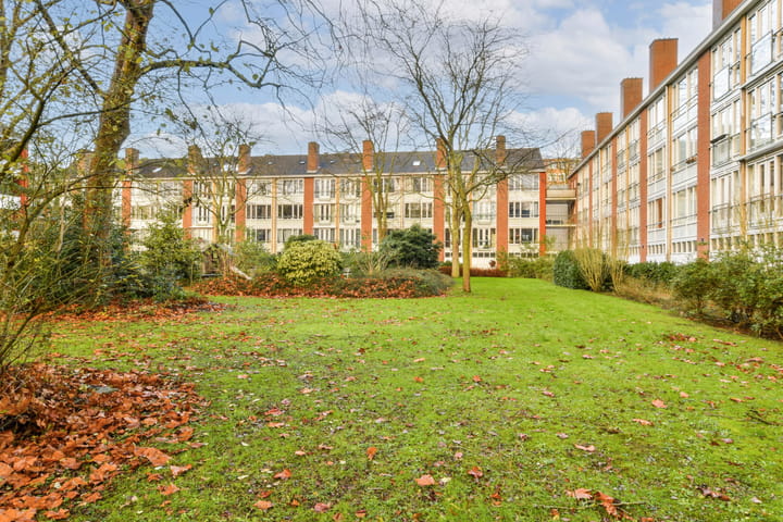 Photo 22 of Tongelaer 10-2