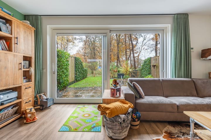 Foto 2 van Schoolderserf 2