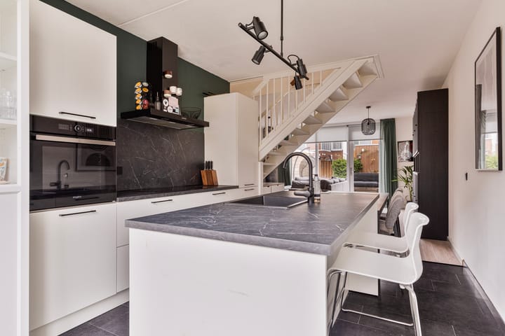 Foto 11 van Schiphollaan 45-A