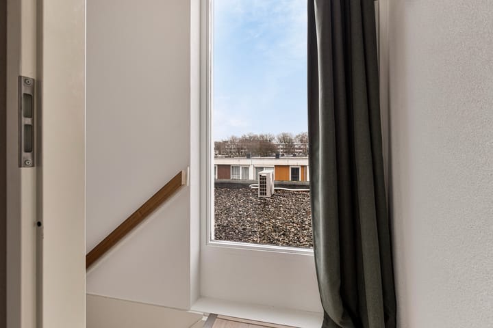 Foto 20 van Schiphollaan 45-A