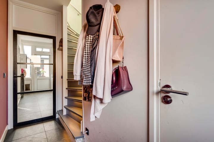 Foto 4 van Dokter Meuwissenstraat 9