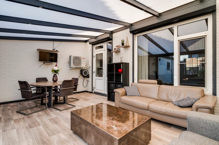 Foto 11 van Dokter Meuwissenstraat 9