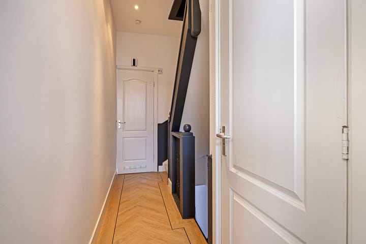 Foto 10 van Jan van Houtstraat 109