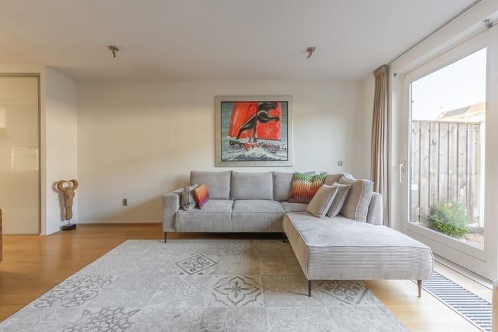 Foto 7 van Brederostraat 22