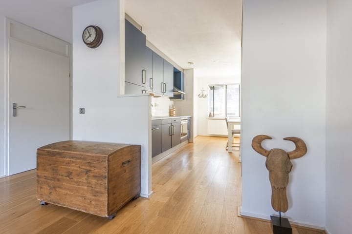 Foto 11 van Brederostraat 22