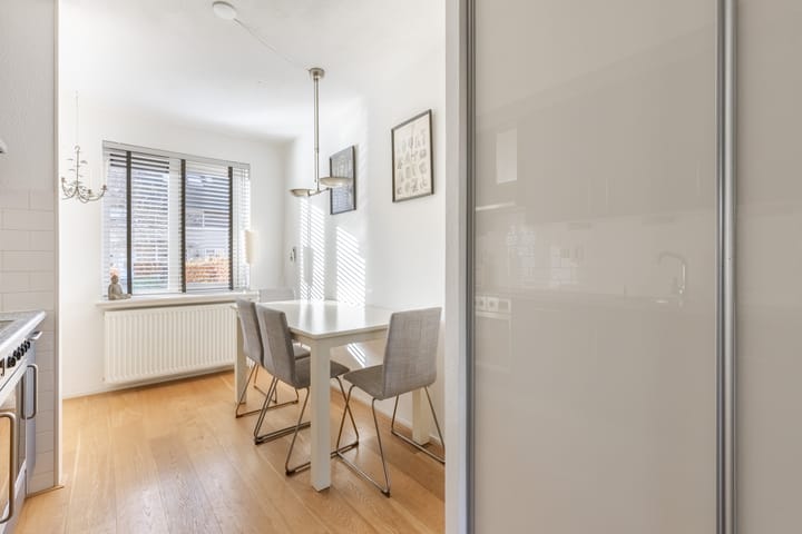 Foto 14 van Brederostraat 22