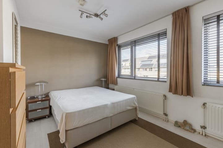 Foto 17 van Brederostraat 22