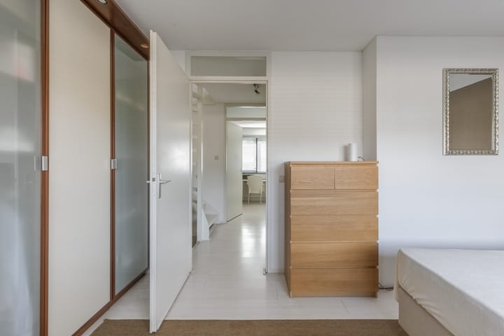 Foto 18 van Brederostraat 22