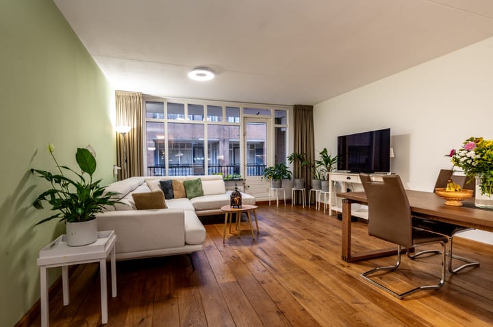 Foto 2 van Blekerstraat 77