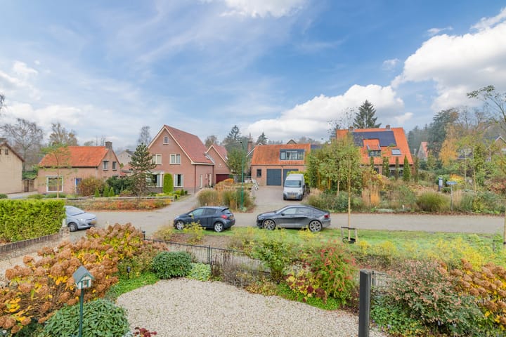 Foto 37 van M.C.Verloopweg 19